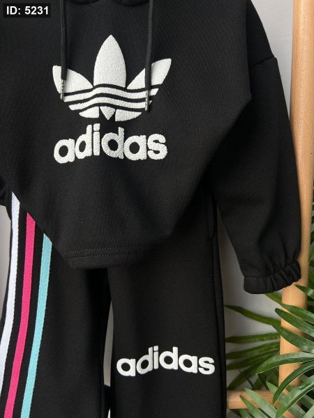 بدلة عملي adidas